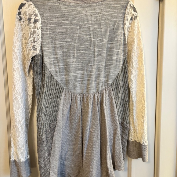 Saturday/Sunday Anthropologie Mixed Media Tunic Top - Picture 2 of 2